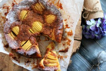 Torta di mele al malto d'orzo (senza zucchero, senza burro, senza uova)