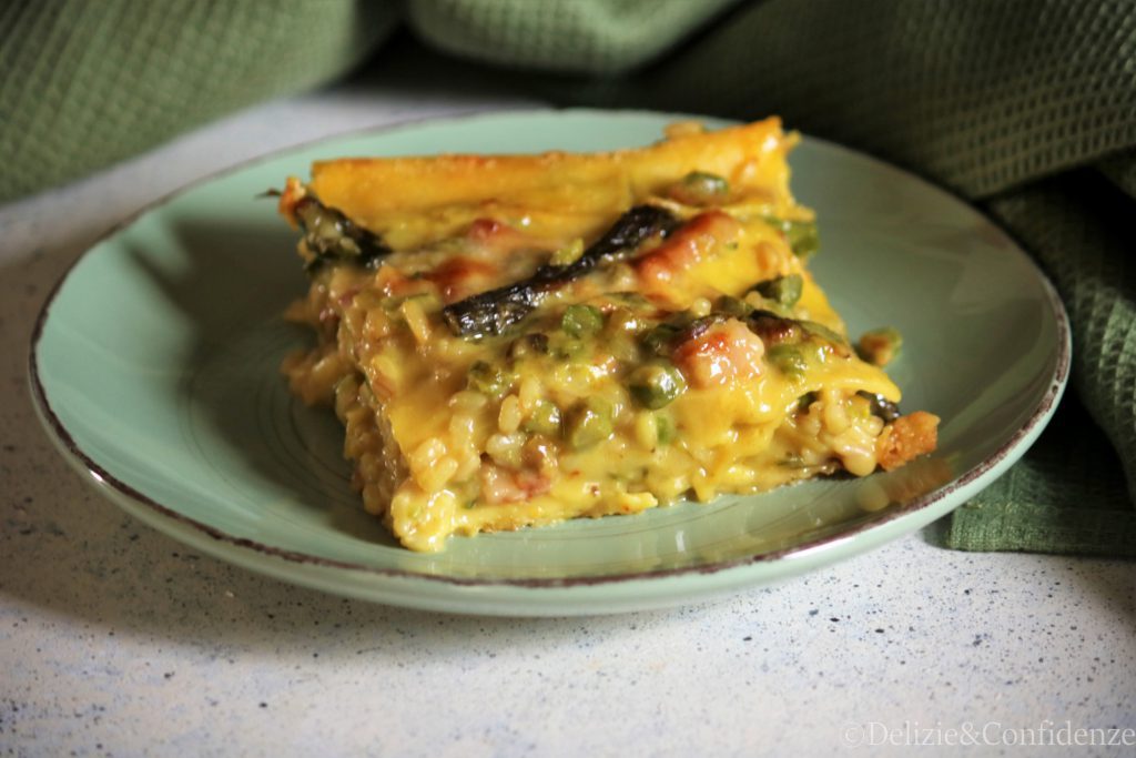 Scrigno d'oro giallo (timballo di lasagna agli asparagi e zafferano con sorpresa)