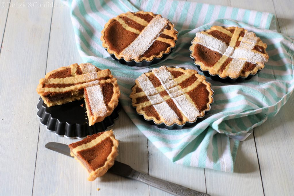 Crostatine ricotta e caffè (Casatella terracinese)