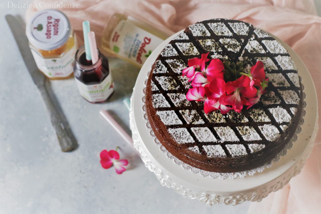 Torta in pentola con ripieno furbo (senza latte, senza burro, senza zucchero)