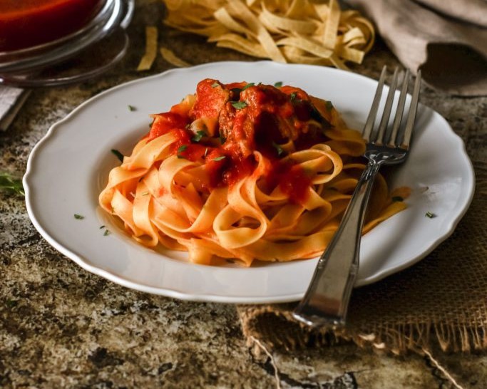 Fettuccine al ragù d'agnello