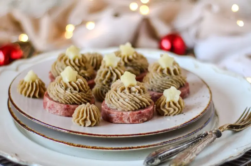 Mini cake di cotechino e purea di lenticchie
