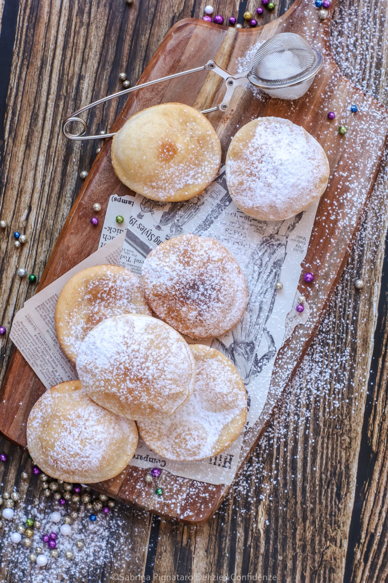 SCHERZI DI CARNEVALE per Fare le Frittelle in Casa GBR 