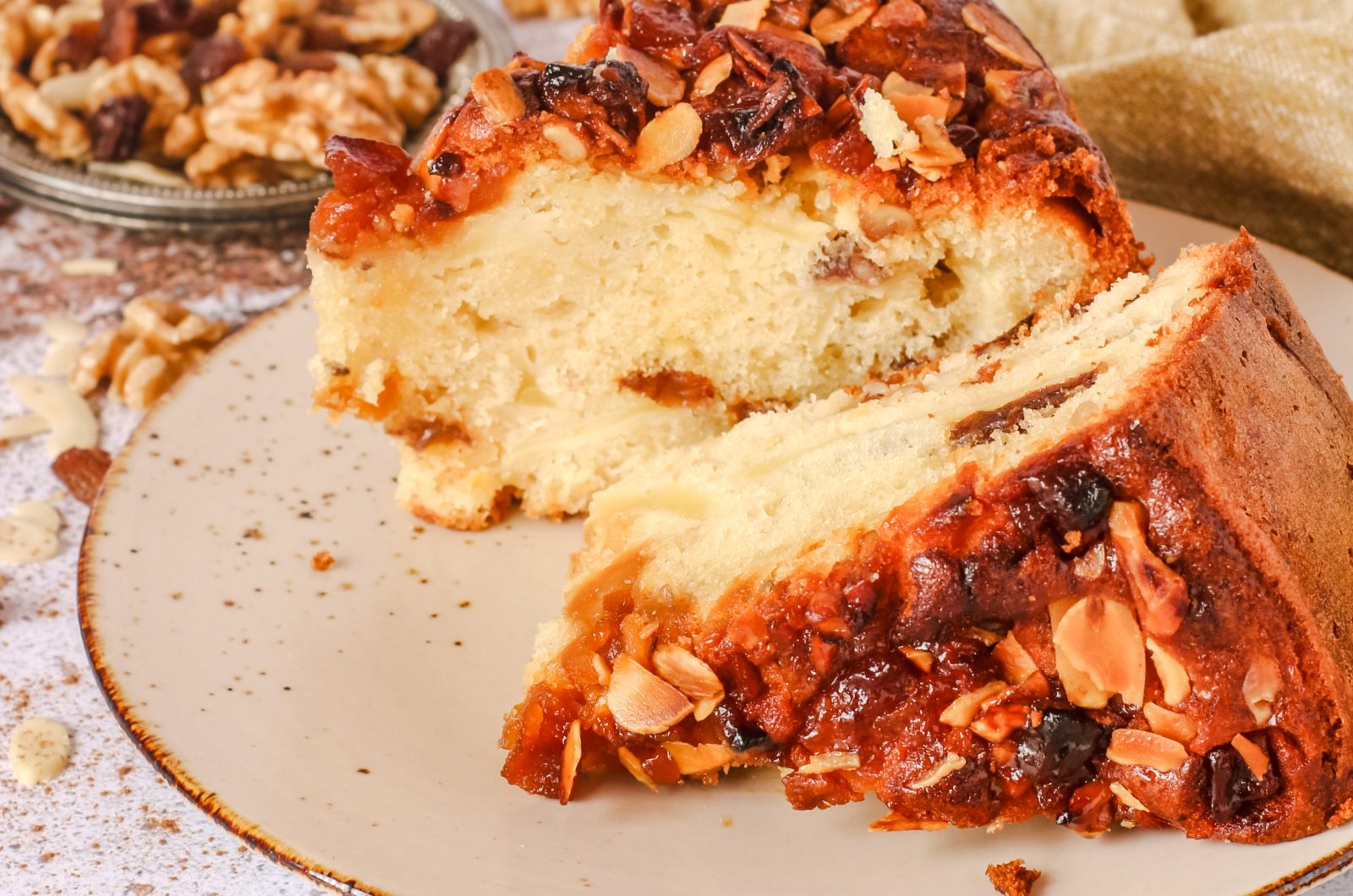 Torta di mele con mele caramellate