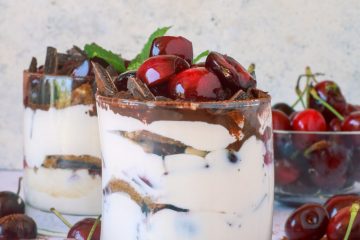 Tiramisù alle ciliegie (ricetta vegana)